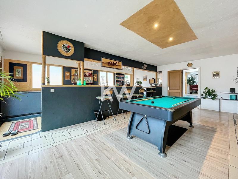 Maison ancienne - 165 m² - 7 pièces