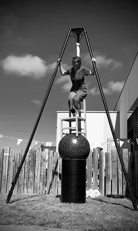 L'odyssée - Spectacle de cirque - Festival petitApetit