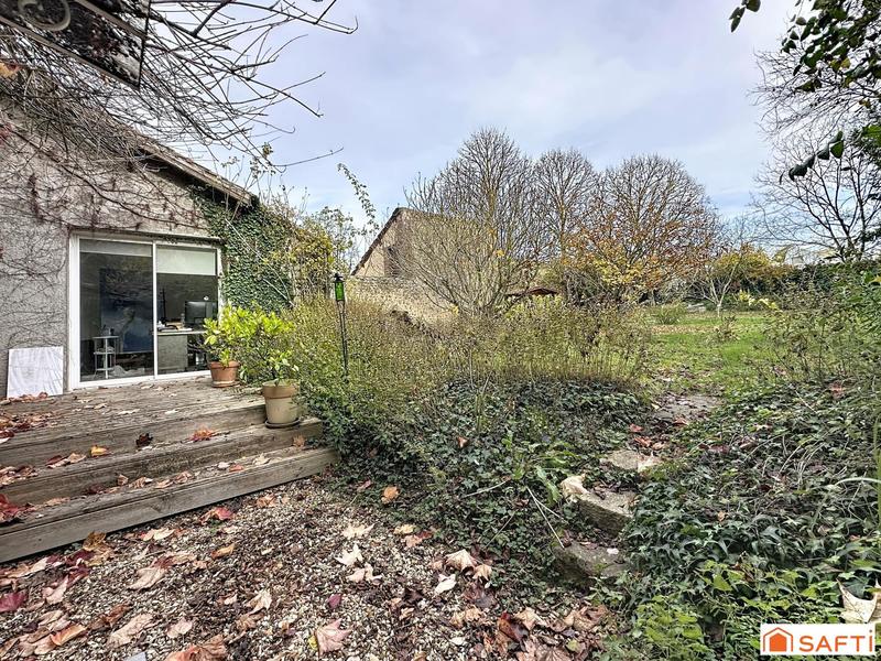 Maison - 180 m² - 8 pièces