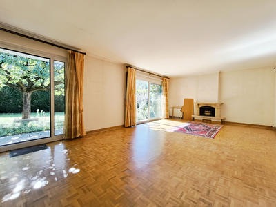 Maison - 104 m² - 5 pièces