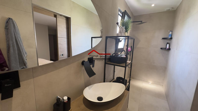 Villa - 145 m² - 4 pièces