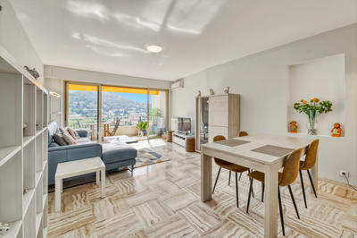 Appartement - 81 m² - 3 pièces