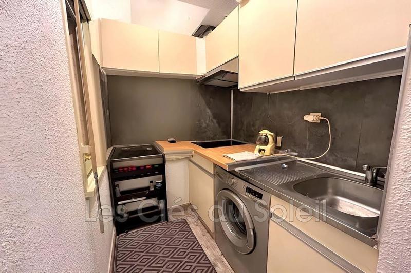 Studio - 24 m² - 1 pièce