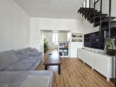 Immeuble - 303 m² - 12 pièces