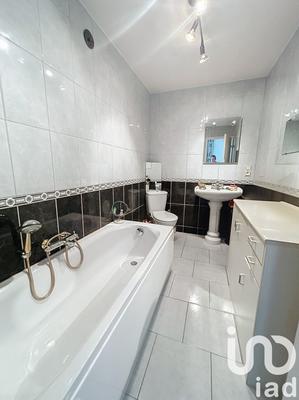 Appartement - 49 m² - 2 pièces