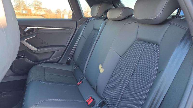 Audi A3 IV 2.0 Tdi 150 Dsg6 s line