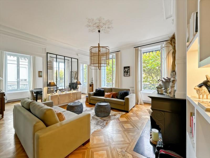 Appartement - 129 m² - 5 pièces