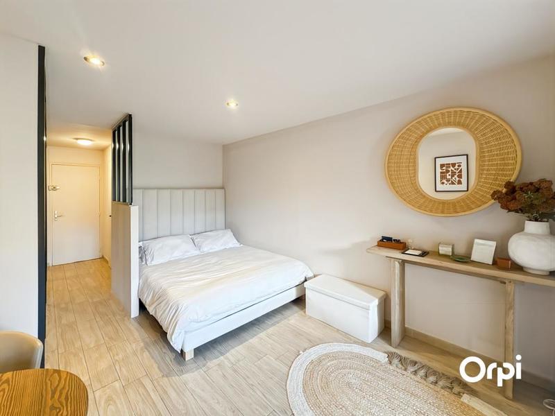 Studio - 27 m² - 2 pièces