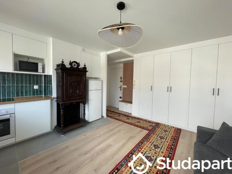 Chambre - 12 m² - 1 pièce