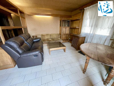 Maison - 155 m² - 7 pièces