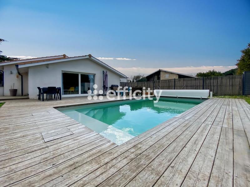 Maison - 120 m² - 5 pièces