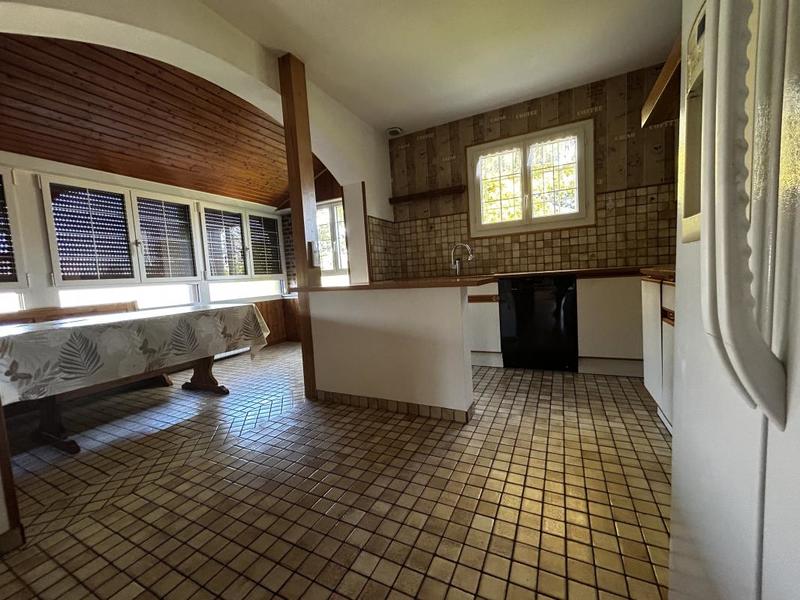 Maison - 167 m² - 6 pièces