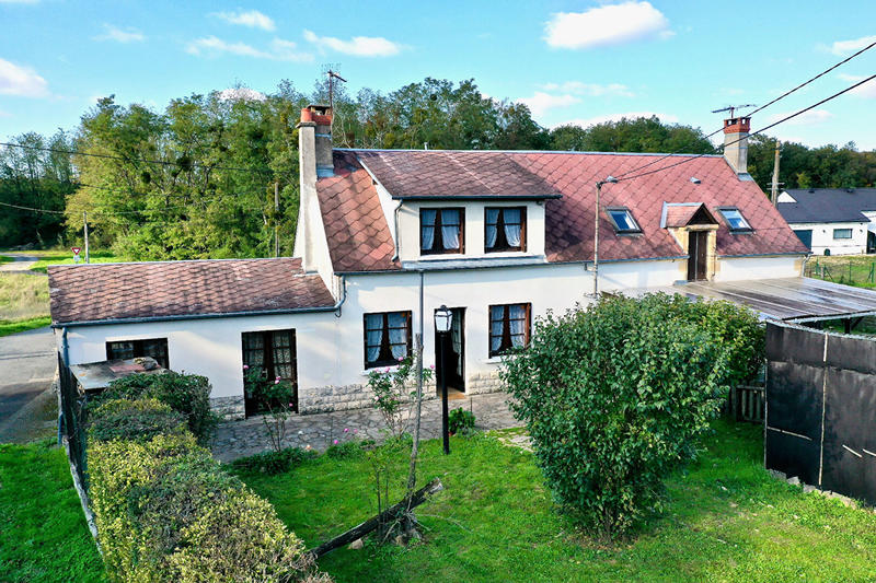 Maison - 169 m² - 10 pièces