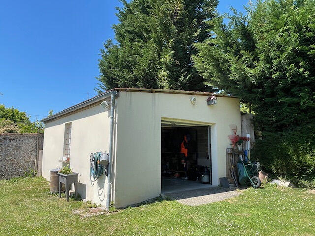 Maison - 90 m² - 6 pièces