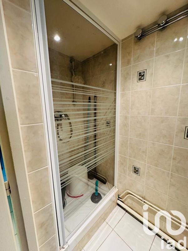 Maison - 203 m² - 10 pièces