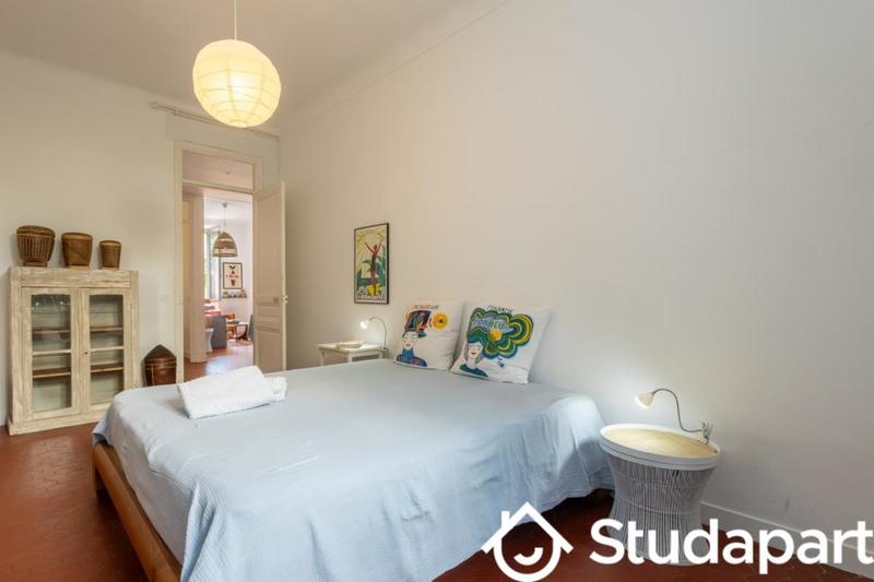 Chambre - 14 m² - 1 pièce