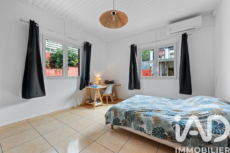 Maison - 190 m² - 6 pièces