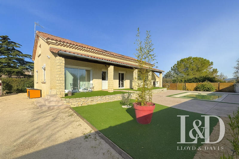Maison - 173 m² - 8 pièces