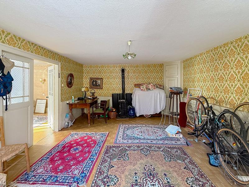 Maison - 153 m² - 7 pièces