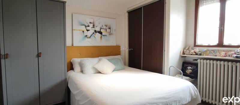 Appartement - 99 m² - 5 pièces