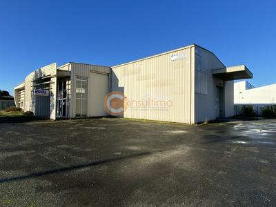 Local commercial - 991 m²
