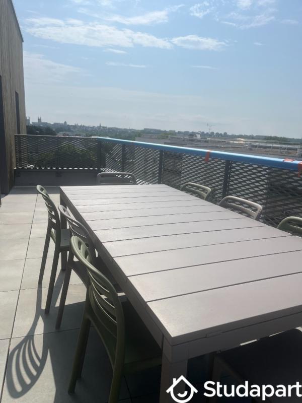 Chambre - 12 m² - 1 pièce