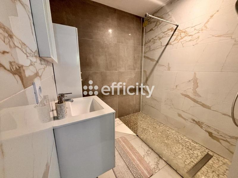 Maison - 147 m² - 5 pièces