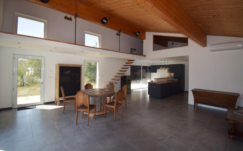 Maison - 125 m² - 4 pièces