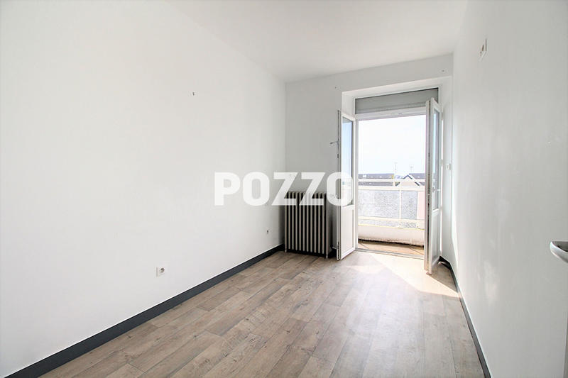 Appartement - 70 m² - 5 pièces