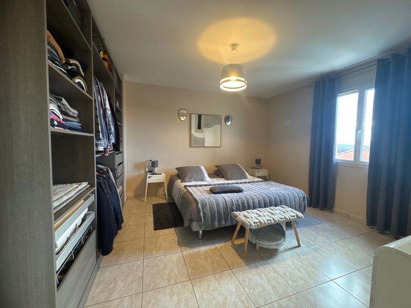 Maison - 139 m² - 6 pièces