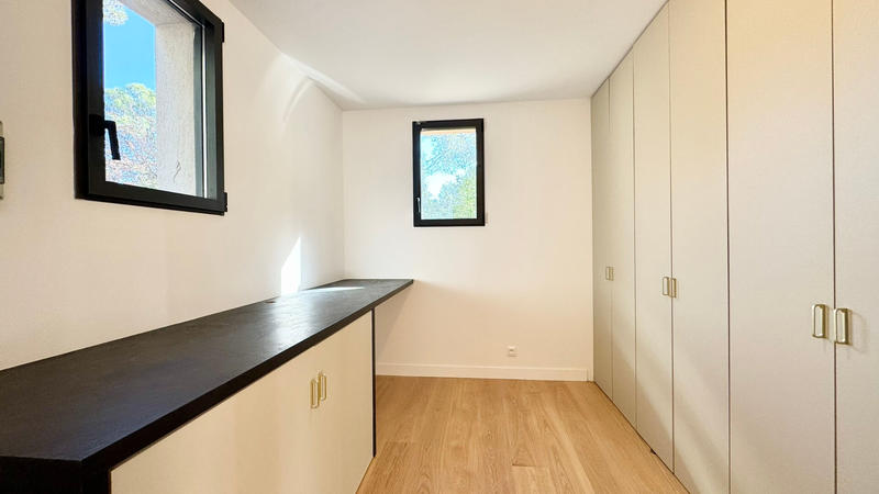 Maison - 175 m² - 5 pièces