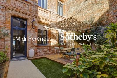 Maison - 258 m² - 5 pièces