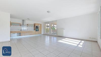 Appartement - 104 m² - 3 pièces