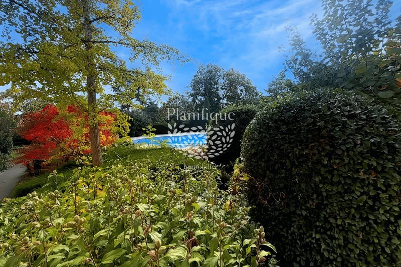 Appartement - 141 m² - 5 pièces