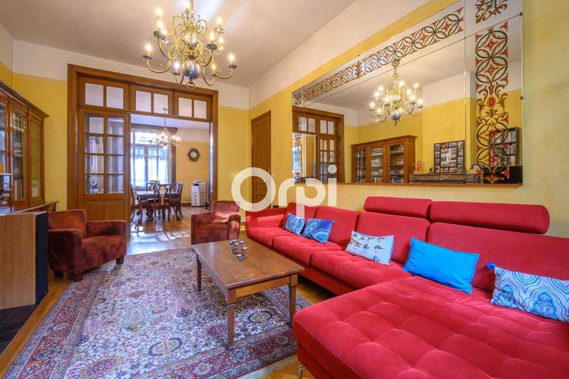 Maison bourgeoise - 320 m² - 8 pièces