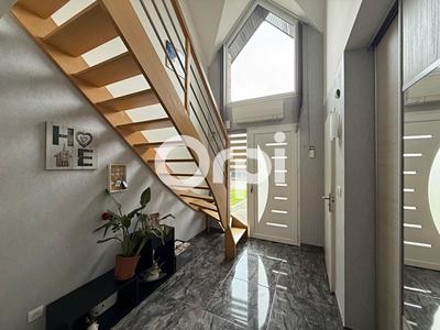Maison - 147 m² - 6 pièces