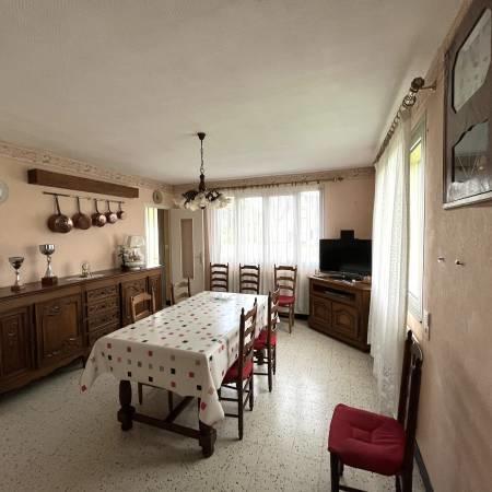 Maison - 67 m² - 5 pièces