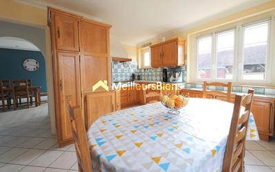 Maison - 186 m² - 5 pièces