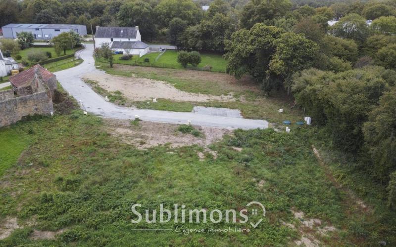 Terrain constructible - 372 m²