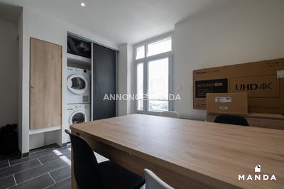 Chambre - 16 m² - 4 pièces