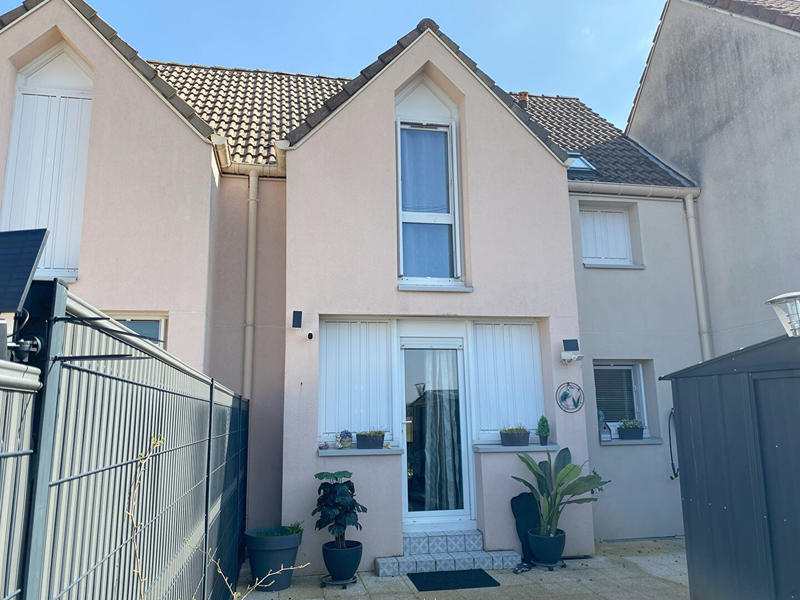 Maison - 85 m² - 5 pièces