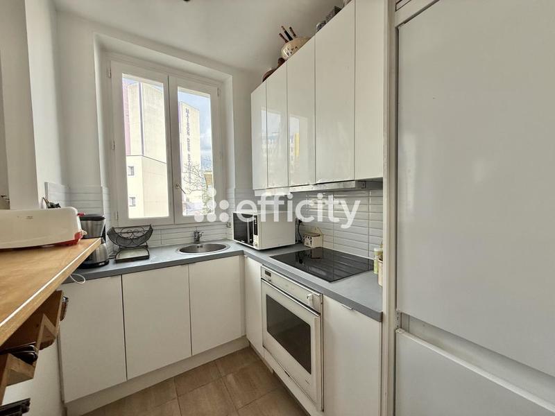 Appartement - 48 m² - 3 pièces