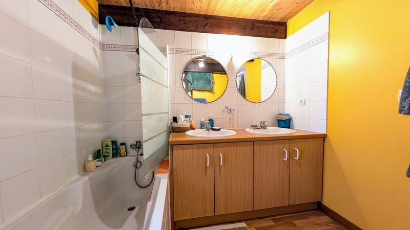 Maison en pierre - 72 m² - 4 pièces