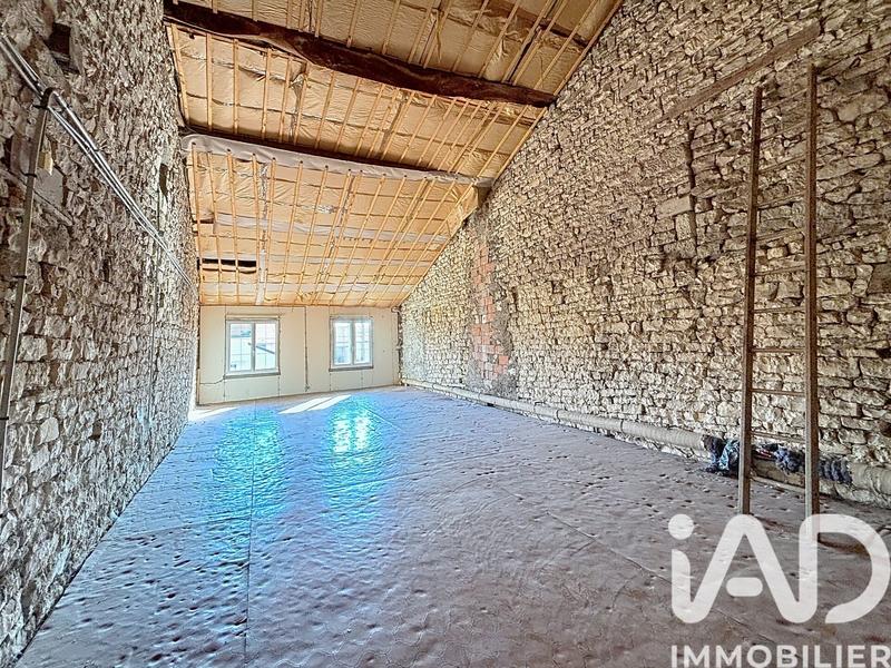 Maison - 200 m² - 8 pièces