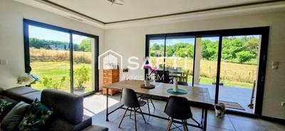 Maison - 100 m² - 4 pièces