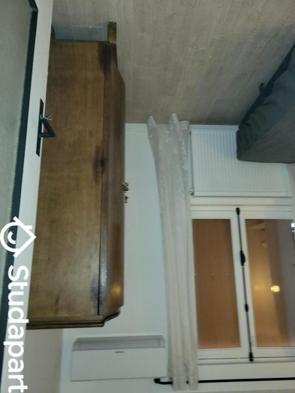 Chambre - 8 m² - 1 pièce