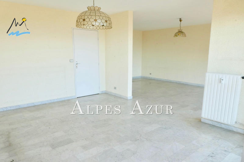 Appartement - 83 m² - 3 pièces