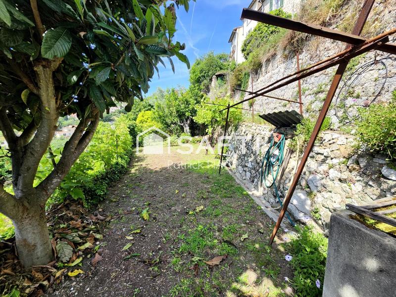 Maison - 121 m² - 6 pièces