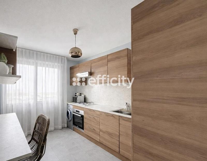 Appartement - 72 m² - 3 pièces