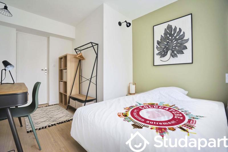 Chambre - 10 m² - 1 pièce